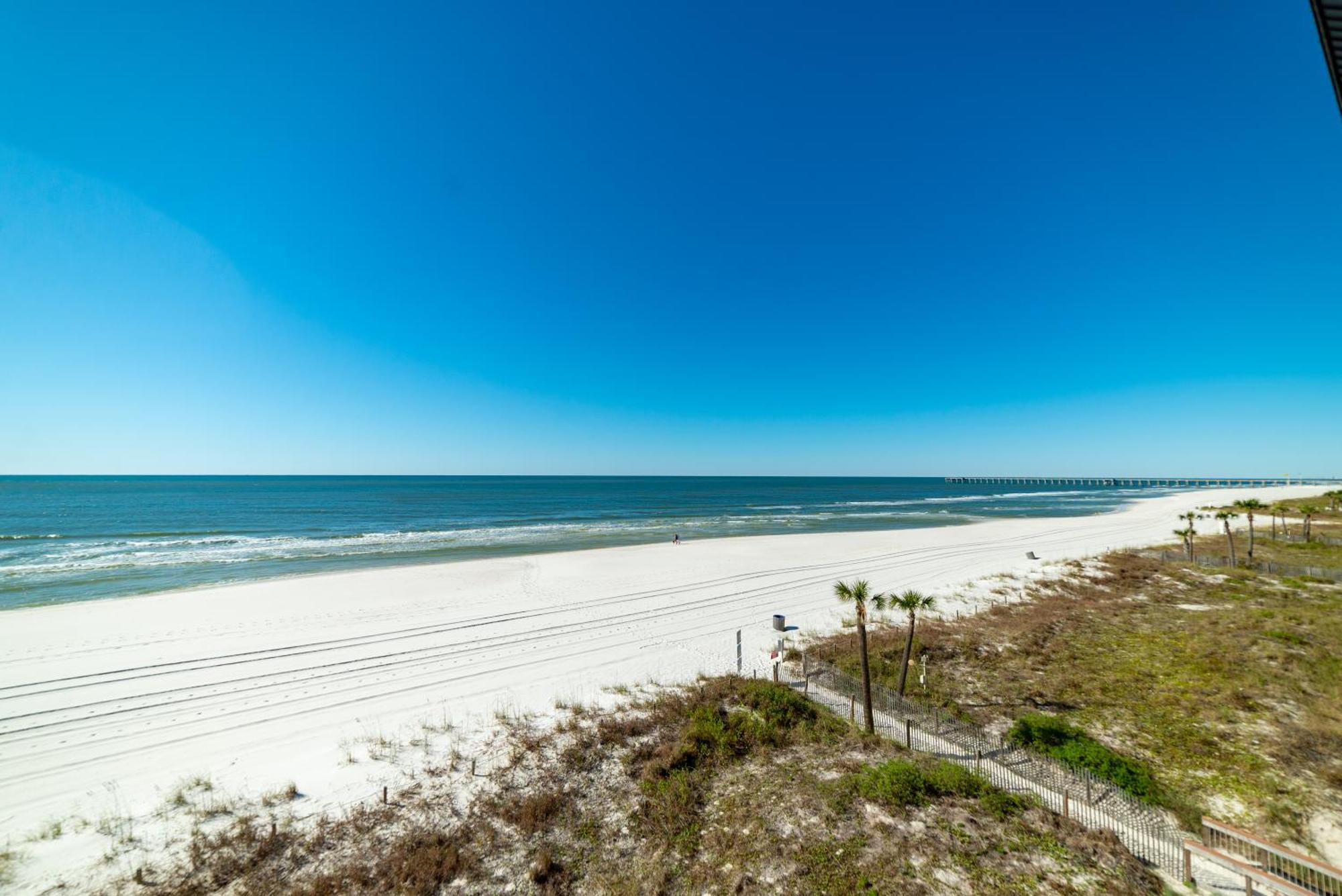 Edgewater L301 'the Nauti Starfish' Holiday home *