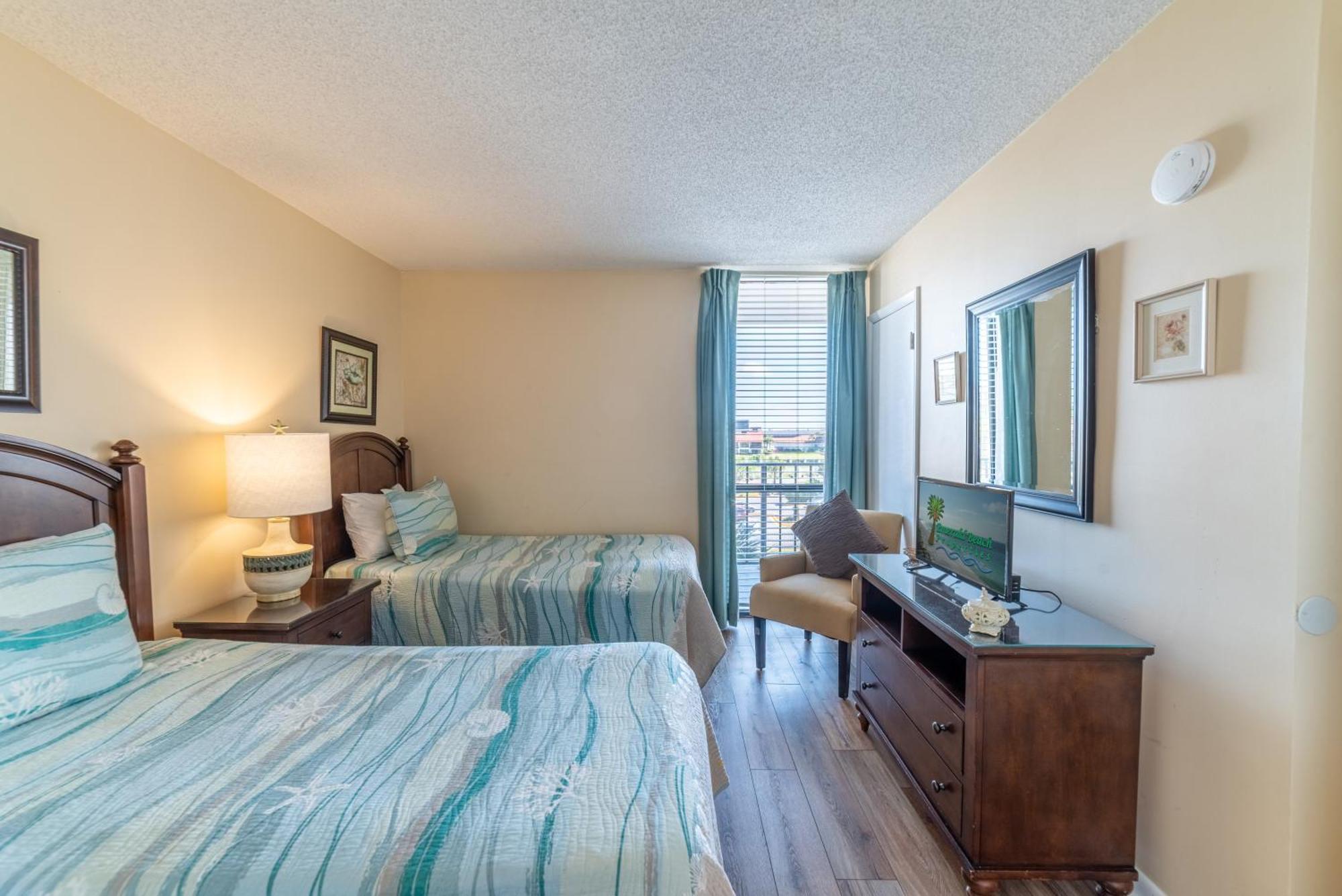 Edgewater L301 'the Nauti Starfish' Holiday home *